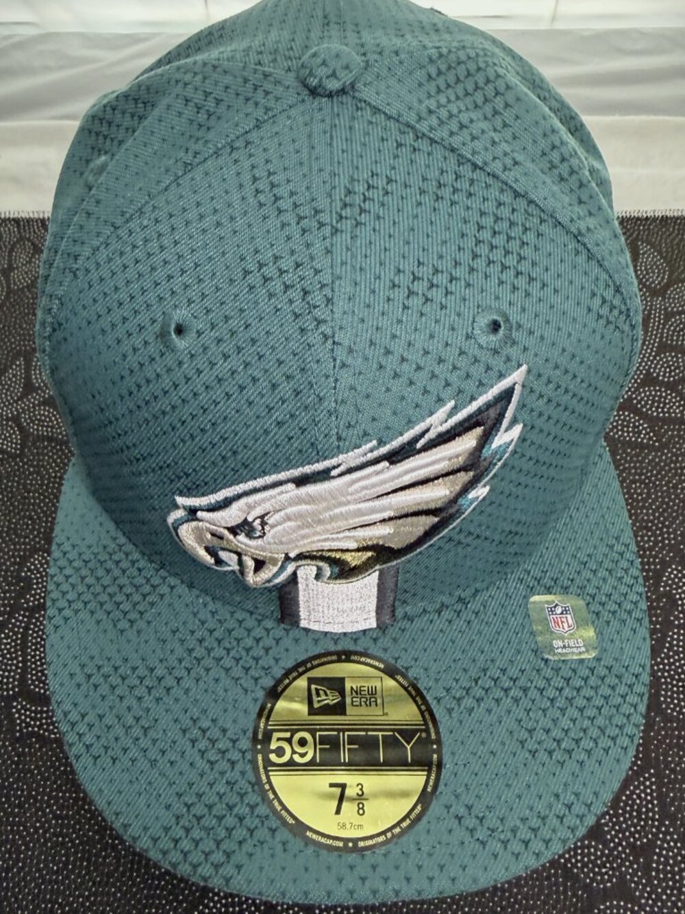 New Era 59FIFTYPhiladelphia Eagles Sideline On Field Fitted Hat/Cap Size 7 3/8 - Picture 2 of 9